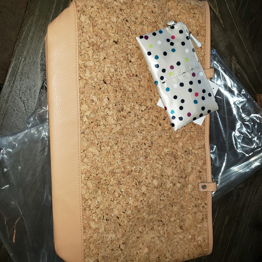 Purse - Picture 2 of 3